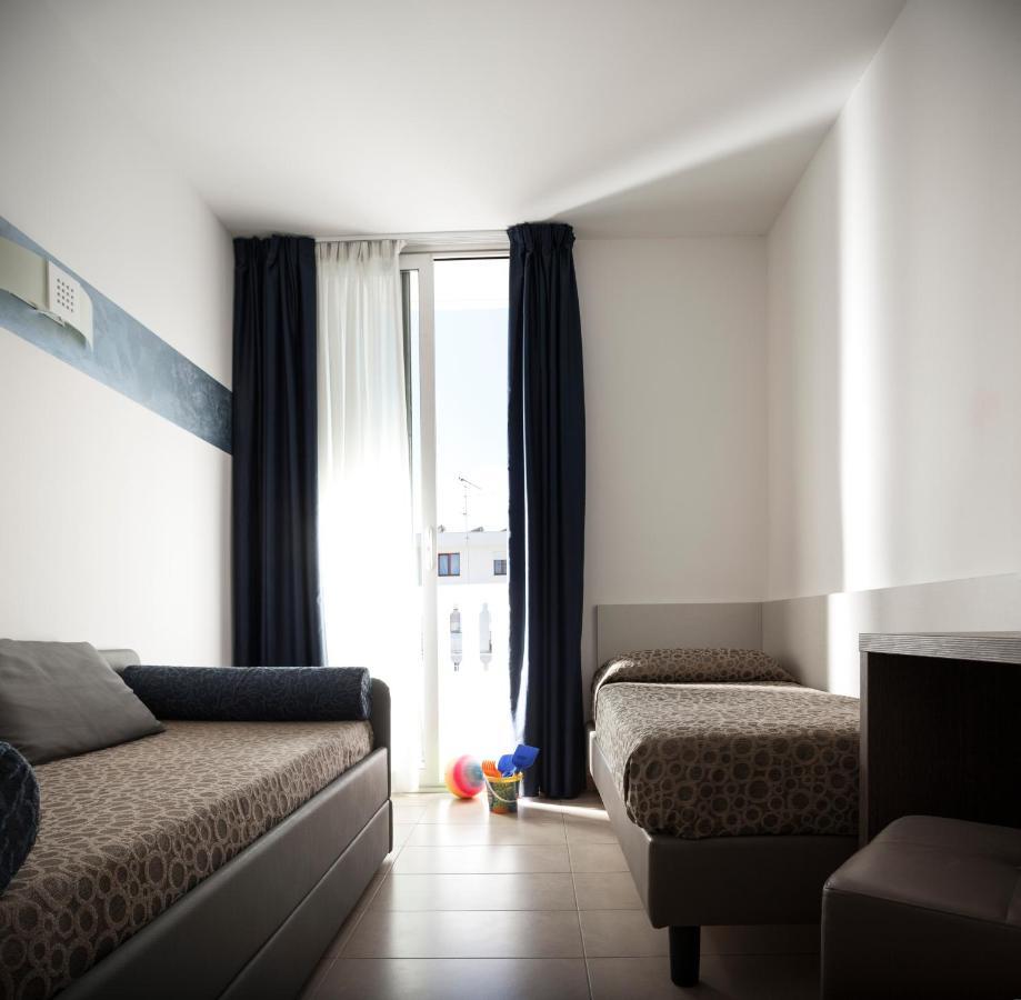 Tropical Hotel 3*