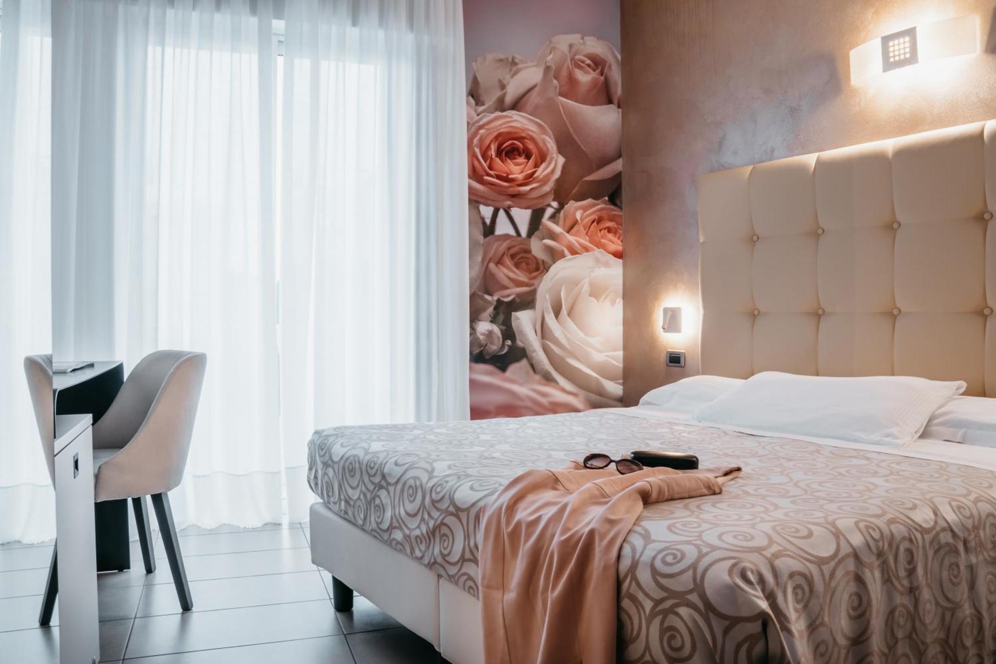 Tropical Hotel 3*