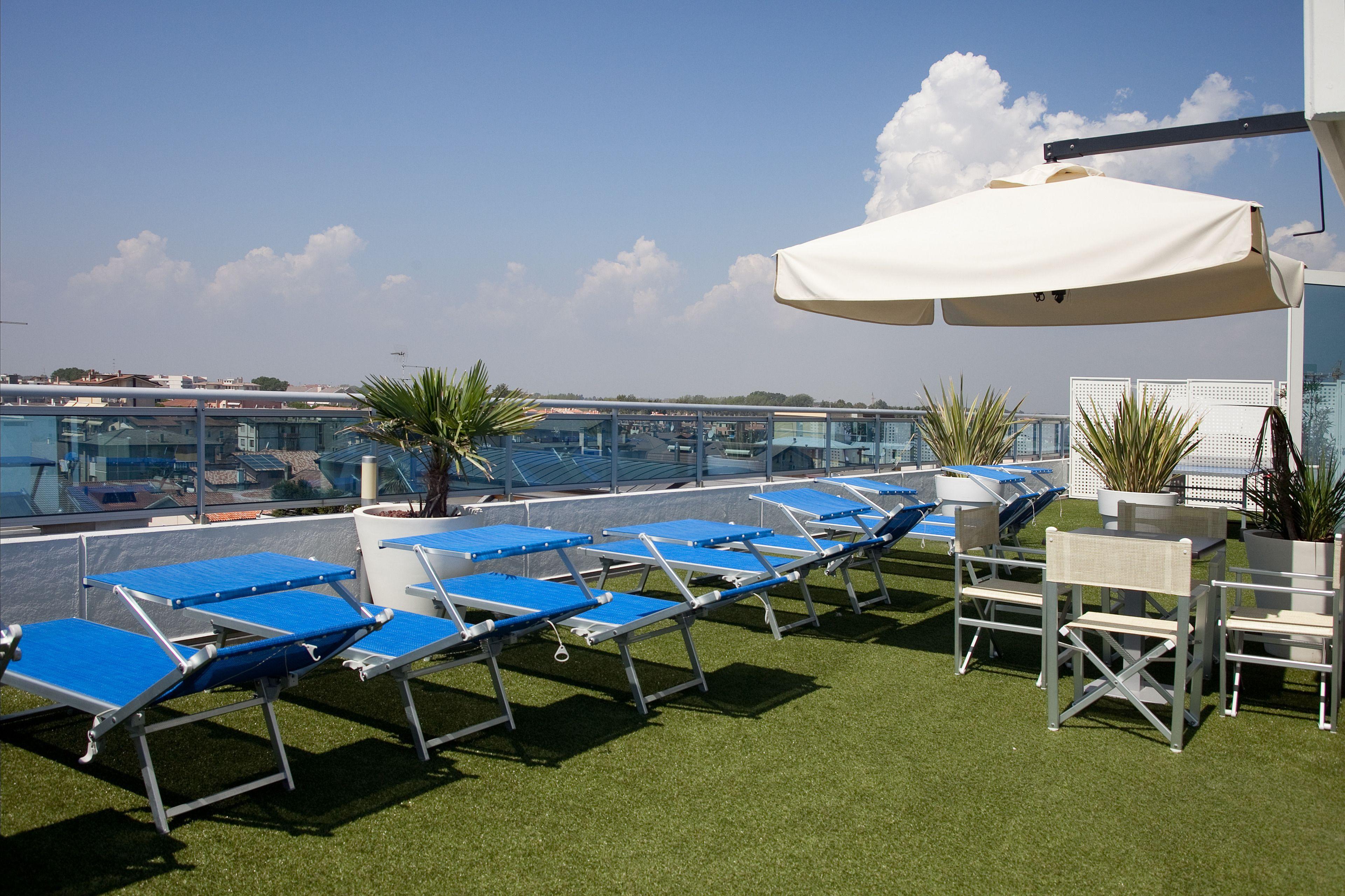 Tropical 3*