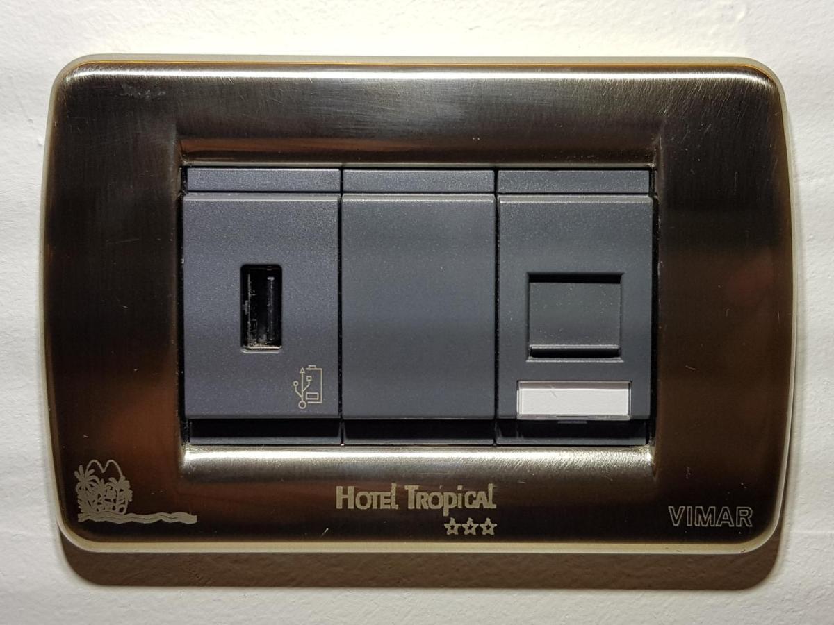Tropical Hotel