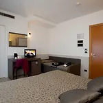 Tropical Hotel 3*