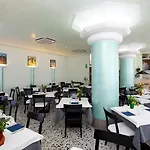 Tropical Hotel