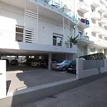 Hotel Tropical