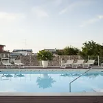 Tropical Hotel 3*